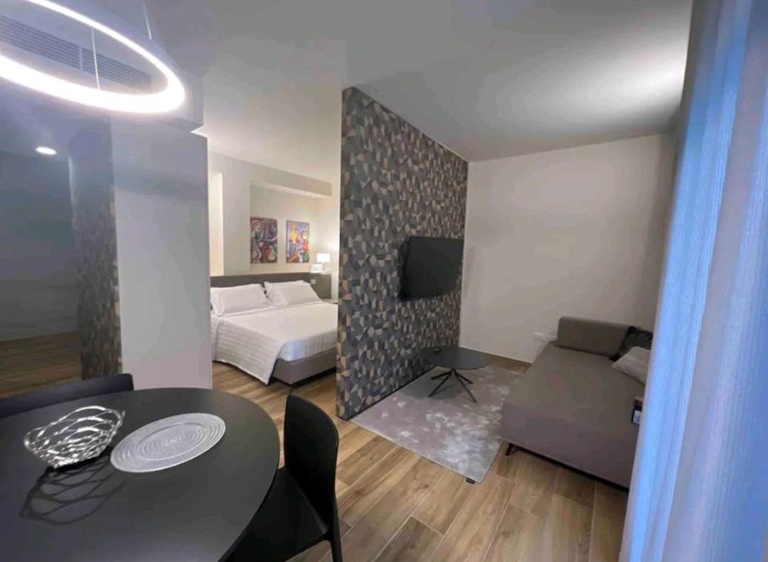 A&G Suites ปาร์มา ภายนอก รูปภาพ