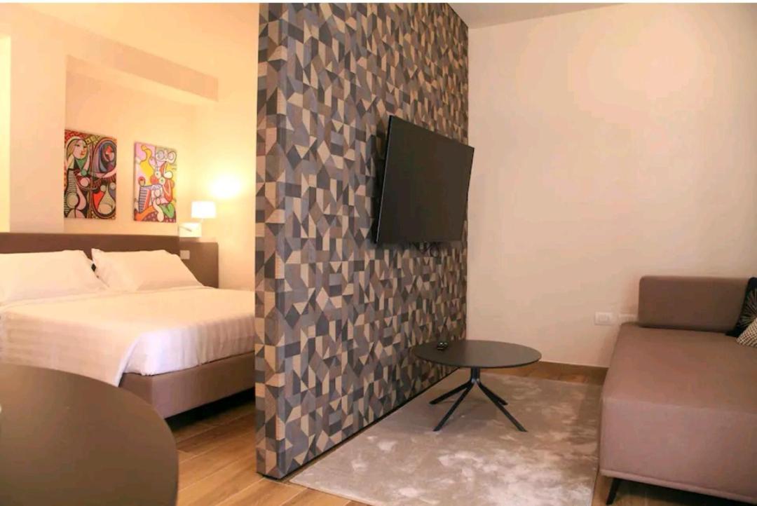 A&G Suites ปาร์มา ภายนอก รูปภาพ